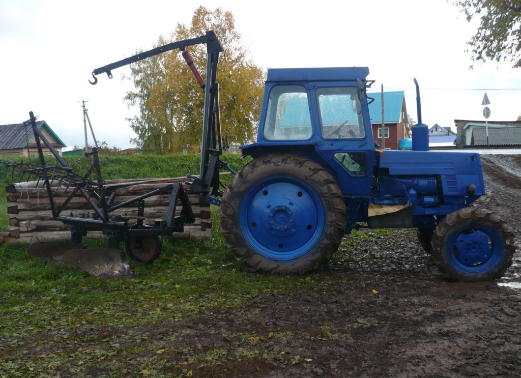 Права на трактор в Партизанске